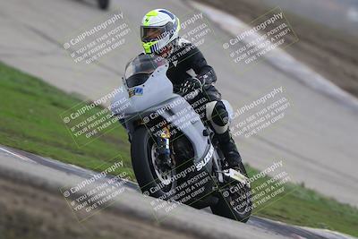 media/Nov-29-2025-TrackDaz (Sat) [[10ae2d9bce]]/B Group/Session 3 (Outside Grapevine)/